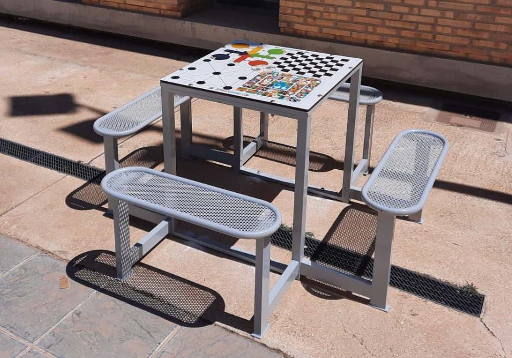 mesa-multijuegos-espacios-publico